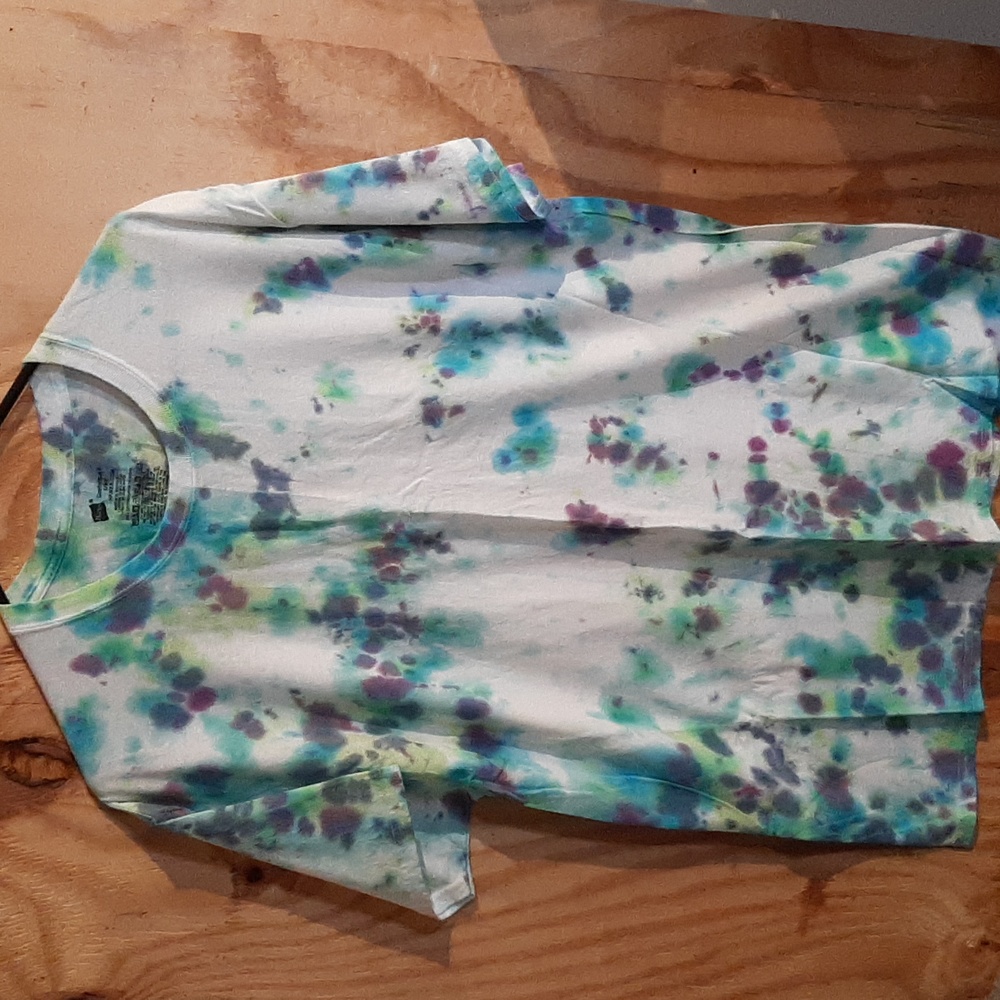 Hanes, Large, Hand Dyed Multicolor tie dye t-shirt